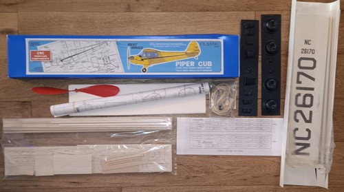 West wings scale piper cub - scale,