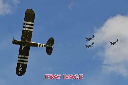 Photo aeroplane day at - ,